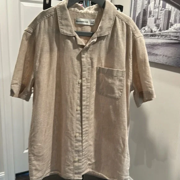 Abercrombie & Fitch linen shirt and shorts